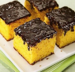 Receita de Bolo de Cenoura Simples