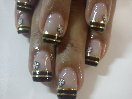 Fitas Decorativas para Unhas: Fotos, Modelos