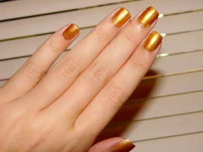 Unhas Douradas Decoradas – Fotos e Modelos